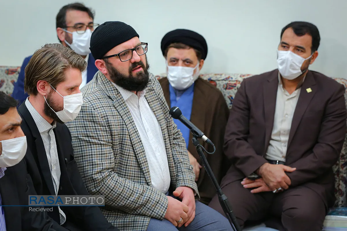 دیدار اعضای اتحادیه انجمن&zwnj;های اسلامی دانشجویان در اروپا با رهبر انقلاب