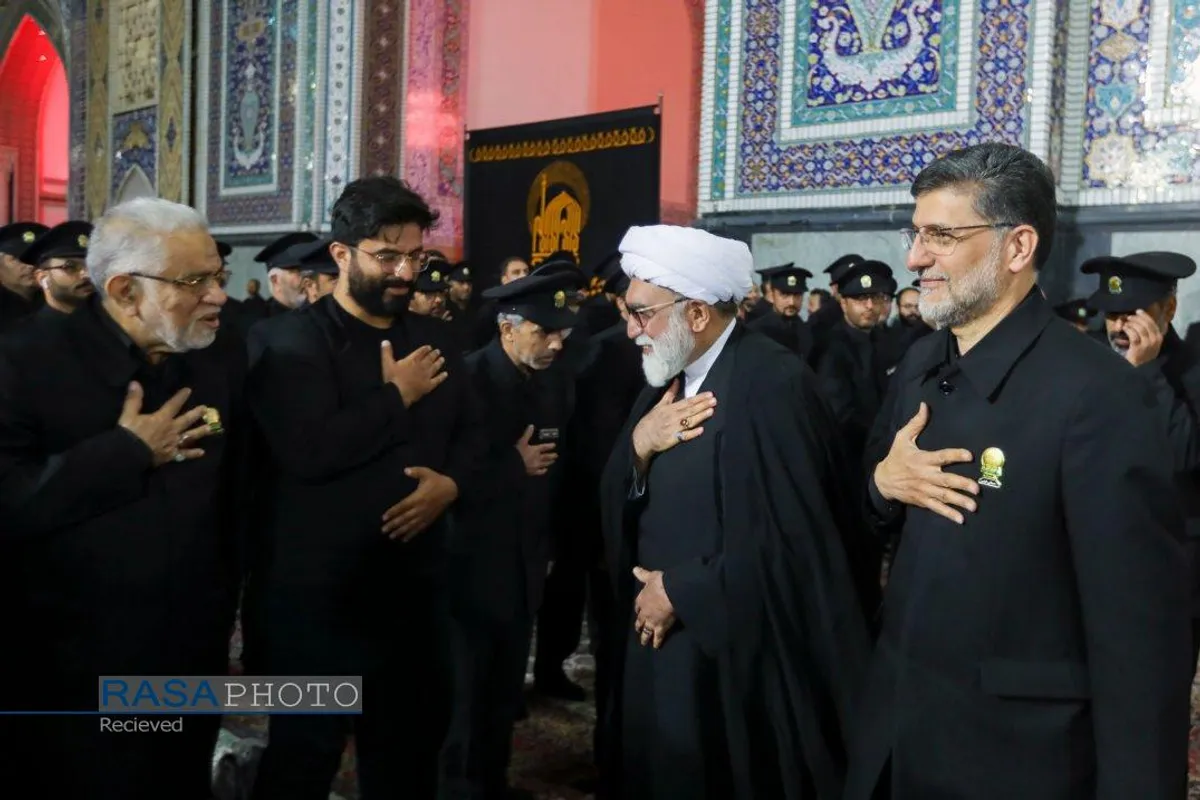 آیین خطبه&zwnj;خوانی شب شهادت امام رضا (ع) در حرم مطهر رضوی