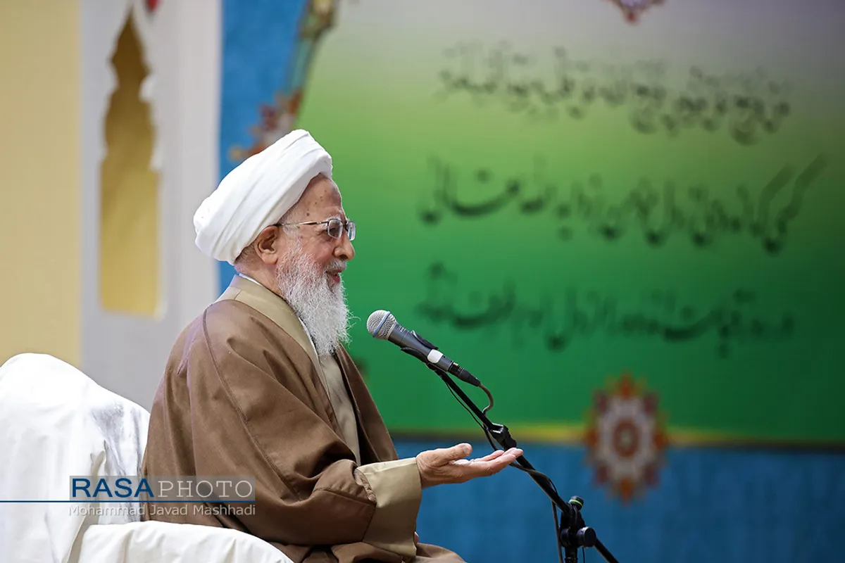 دیدار نخبگان حوزوی و دانشگاهی با حضرت آیت الله جوادی آملی در مشهد