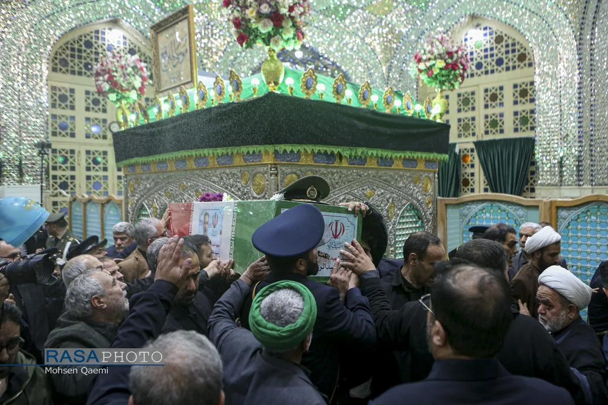 استقبال مردم قم از پیکر سپهبد شهید سید عبدالرحیم موسوی