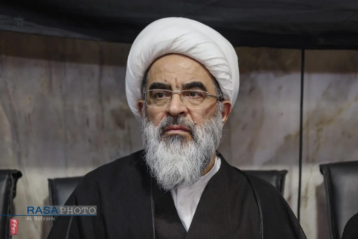 عزاداری شب ششم محرم در هیئت رزمندگان اسلام قم