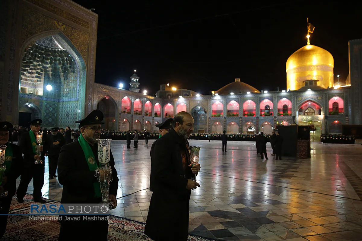 مراسم خطبه خوانی شب عاشورا در حرم مطهر رضوی&lrm;