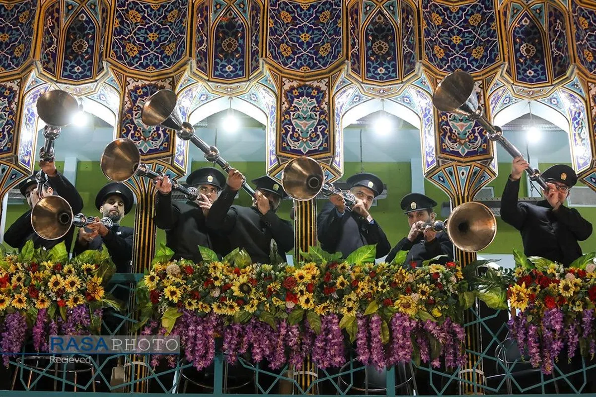 حال و هوای حرم مطهر رضوی در شب نیمه شعبان