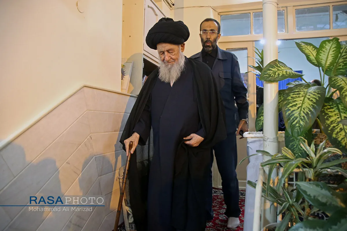 دیدار رئیس سازمان بیمه مرکزی کشور با مراجع تقلید