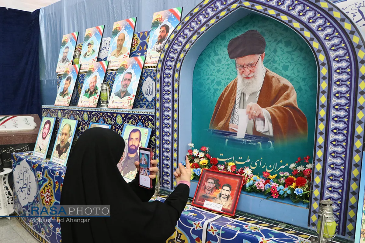 حضور مردم اهواز در پای صندوق رای