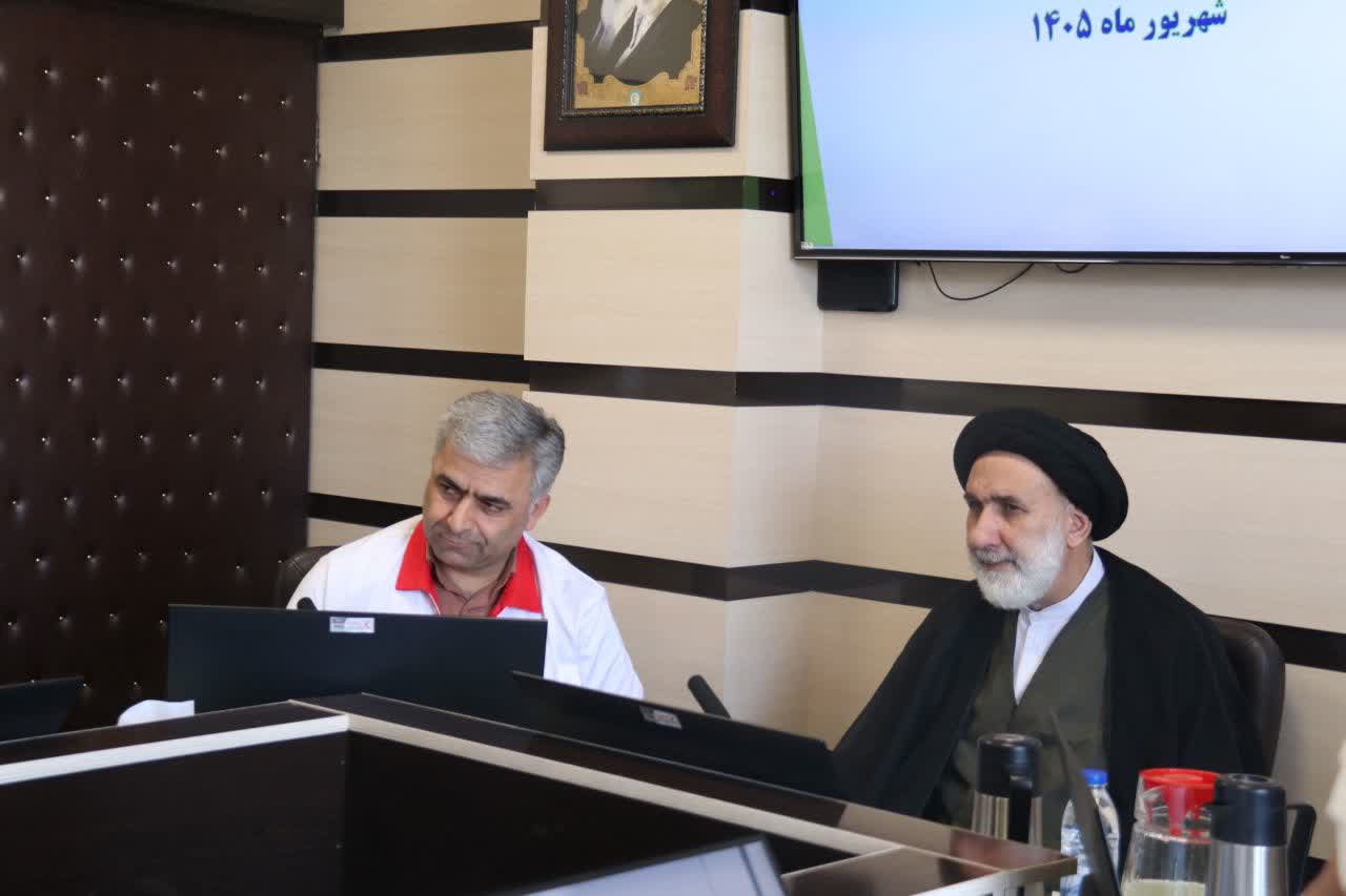 تقویت تعامل و همافزایی ائمه جمعه با هلالاحمر چهارمحال و بختیاری تقویت تعامل و همافزایی ائمه جمعه با هلالاحمر چهارمحال و بختیاری