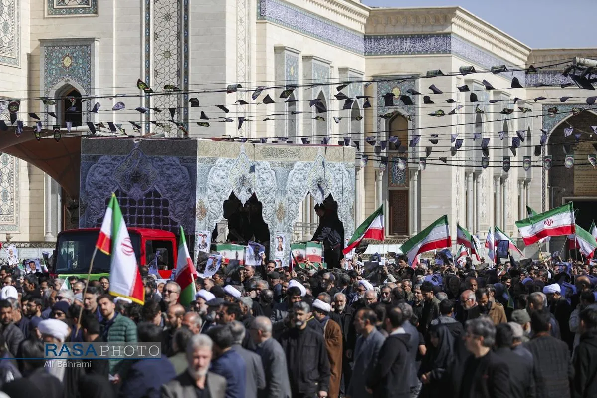 تشییع 13 شهید حملات اخیر دشمن در قم