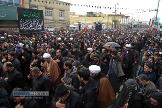 دسته عزاداری شهادت حضرت زهرا (س) با حضور حضرات آیات وحید خراسانی و صافی گلپایگانی
