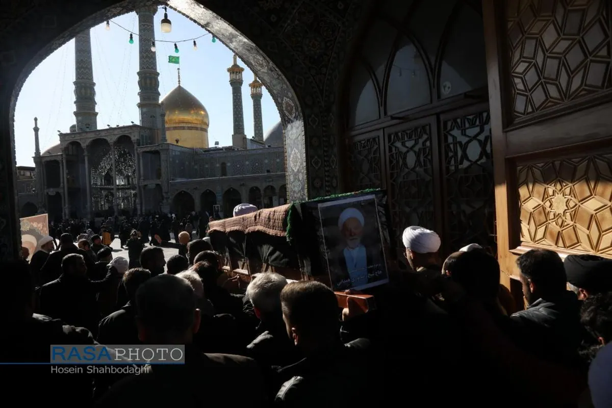 مراسم تشییع پیکر حجت الاسلام والمسلمین رضا نوری همدانی