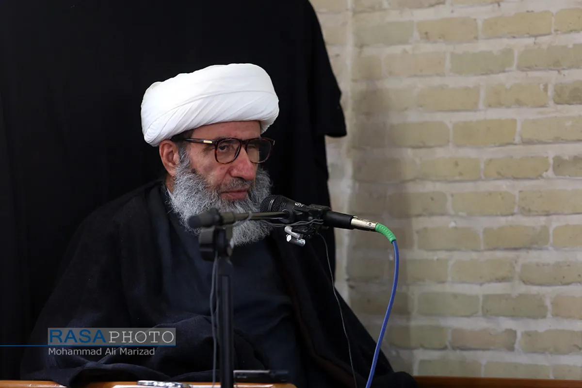 تجمع اساتید و طلاب در حمایت از آرمان&zwnj;های نظام و ولایت فقیه