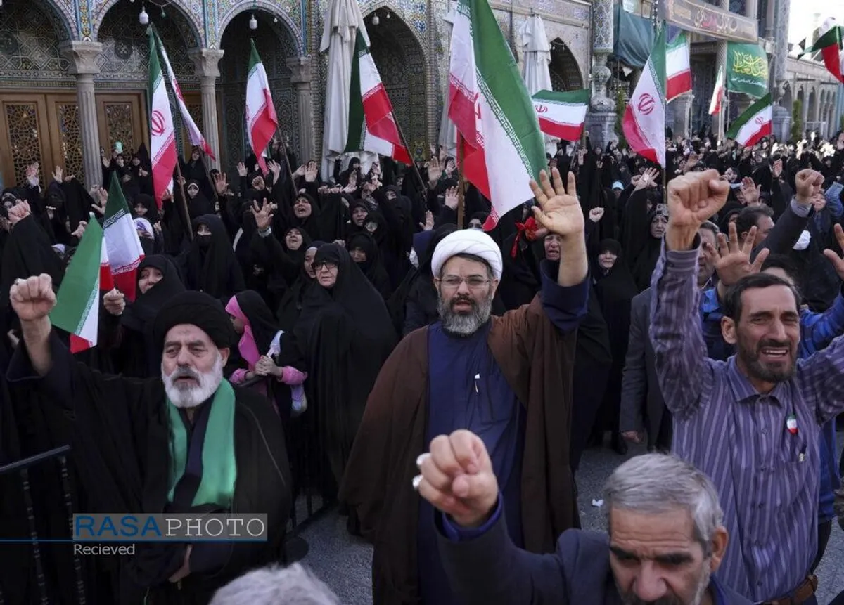 تجمع مردم انقلابی قم در محکومیت تجاوز رژیم صهیونیستی و امریکا به کشور