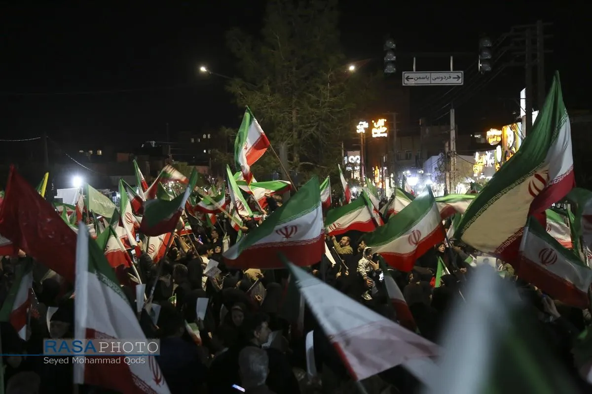 از افطار تا سحر، پاسداری تاریخی مردم از انقلاب