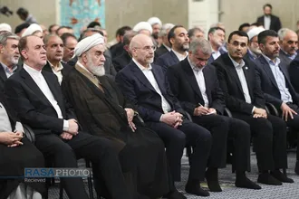 دیدار نمایندگان مجلس شورای اسلامی با رهبر معظم انقلاب