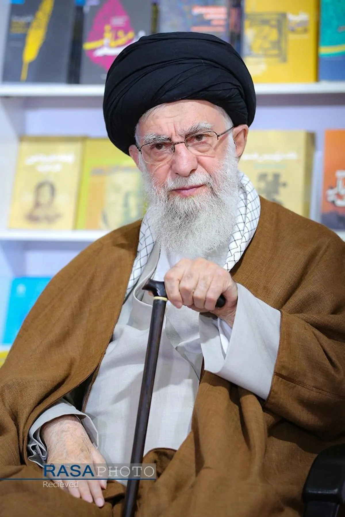 بازدید رهبر معظم انقلاب از سی و پنجمین نمایشگاه بین&zwnj;المللی کتاب تهران