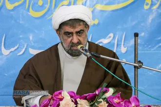 نشست خبری مدیر حوزه علمیه خواهران استان اصفهان&lrm;
