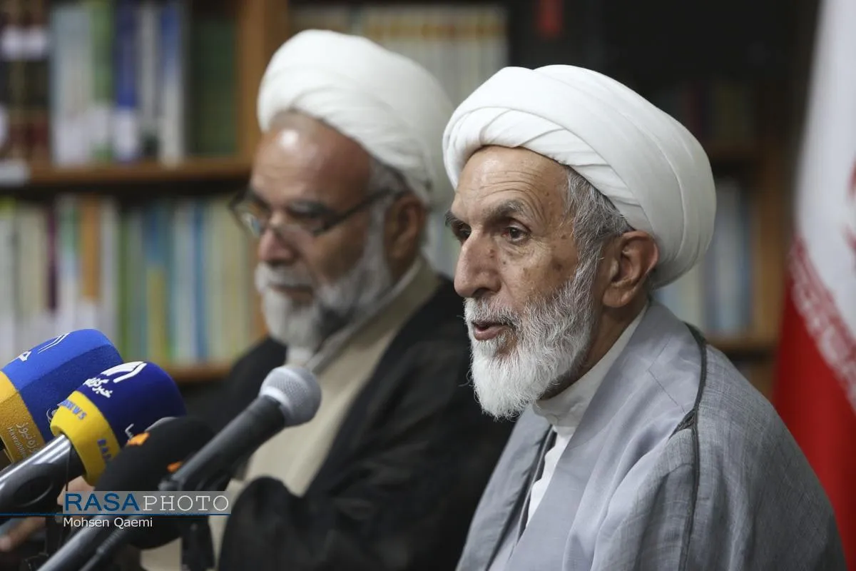 آئین رونمایی از کتاب "فقه خبر"
