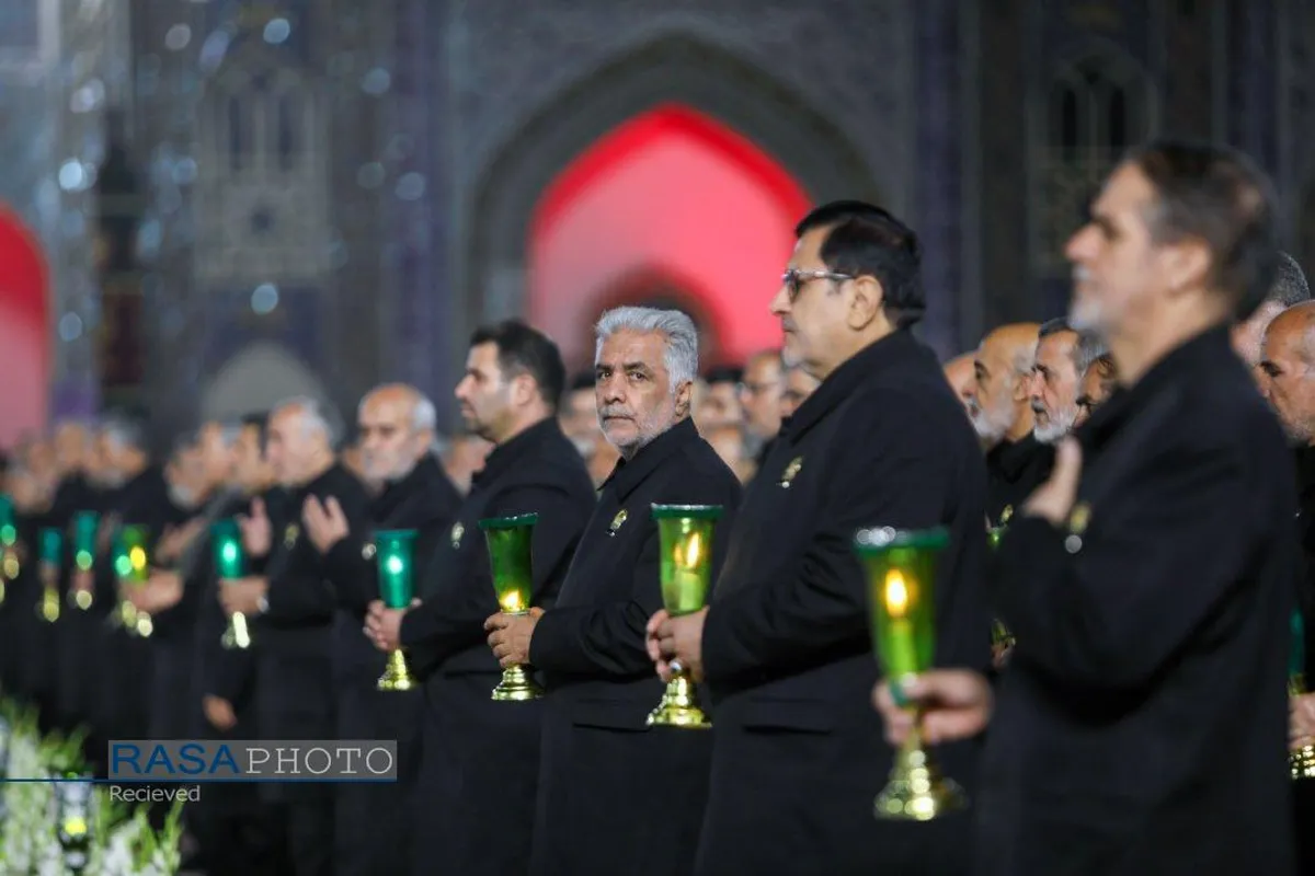 آیین خطبه&zwnj;خوانی شب شهادت امام رضا (ع) در حرم مطهر رضوی
