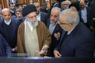 بازدید مقام معظم رهبری از نمایشگاه توانمندی&zwnj;های تولید داخلی