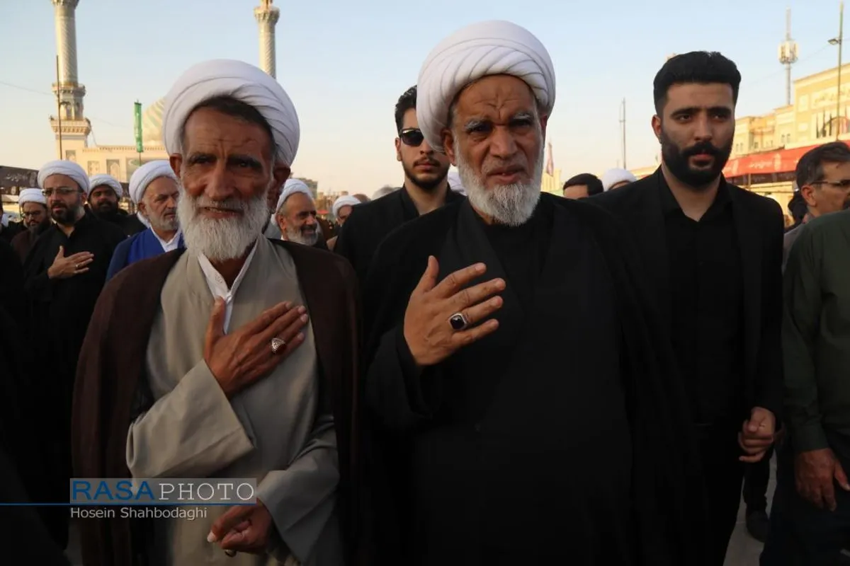 تشییع پیکر آیت&zwnj; الله نعیم آبادی در قم