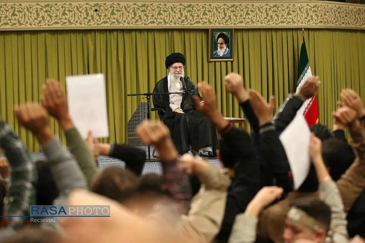 دیدار دانش&zwnj;آموزان و دانشجویان با رهبر انقلاب به&zwnj;مناسبت سالروز ۱۳ آبان