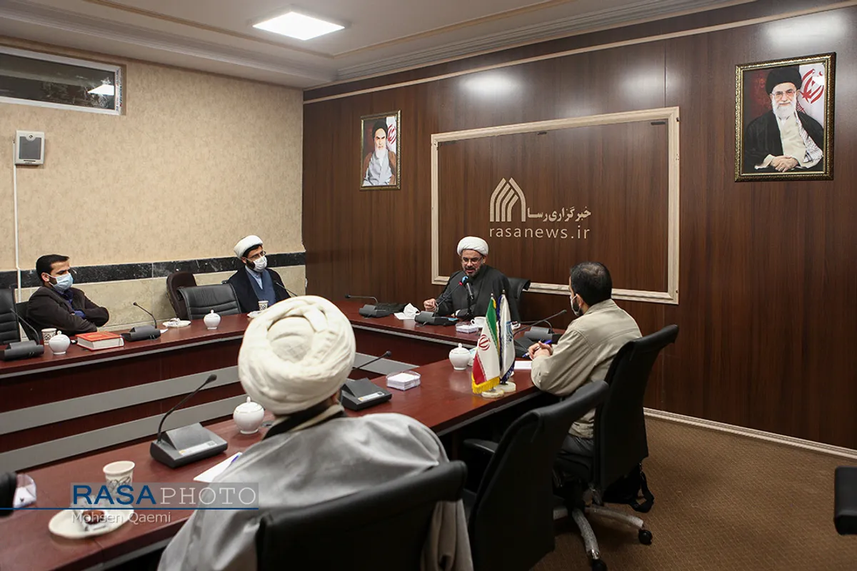 نشست مسئله یابی با حضور رئیس مرکز ملی پاسخگویی به سوالات دینی