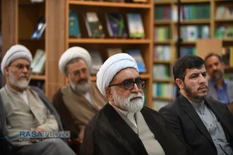 آیین رونمایی از کتاب&zwnj;های موسسات علمی و پژوهشی آستان قدس رضوی