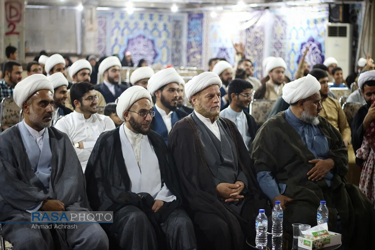 همایش پایان سال تحصیلی و تجلیل از اساتید حوزه علمیه الغدیر در اهواز با حضور آیت الله حیدری