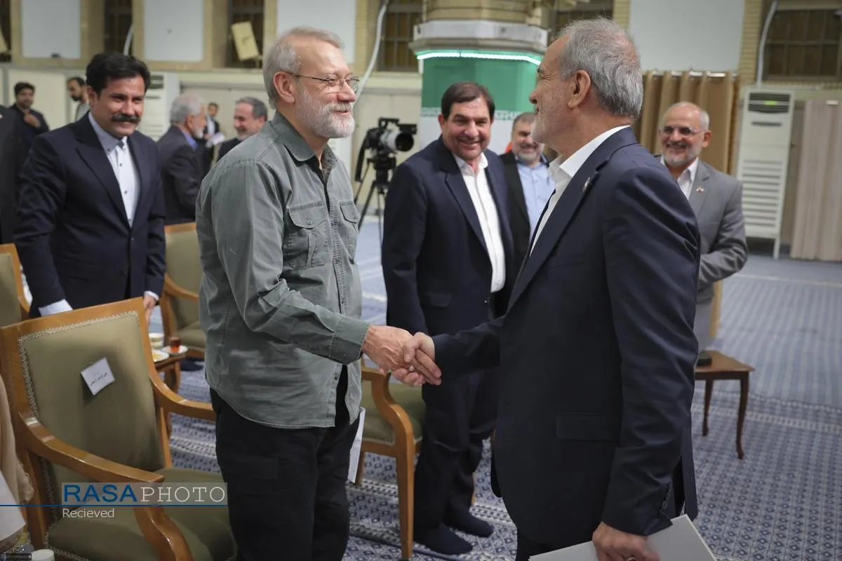 دیدار رئیس&zwnj; جمهور و اعضای هیئت دولت با رهبر معظم انقلاب