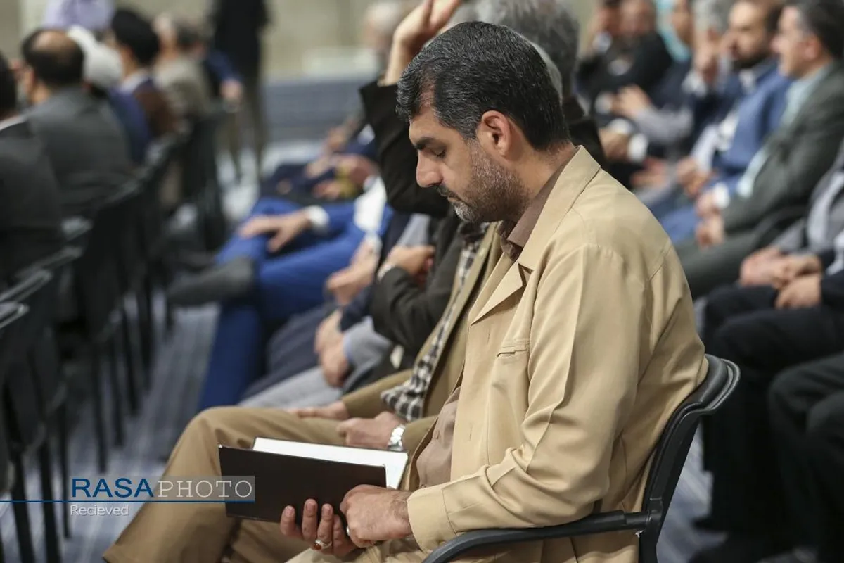 دیدار نمایندگان مجلس شورای اسلامی با رهبر معظم انقلاب