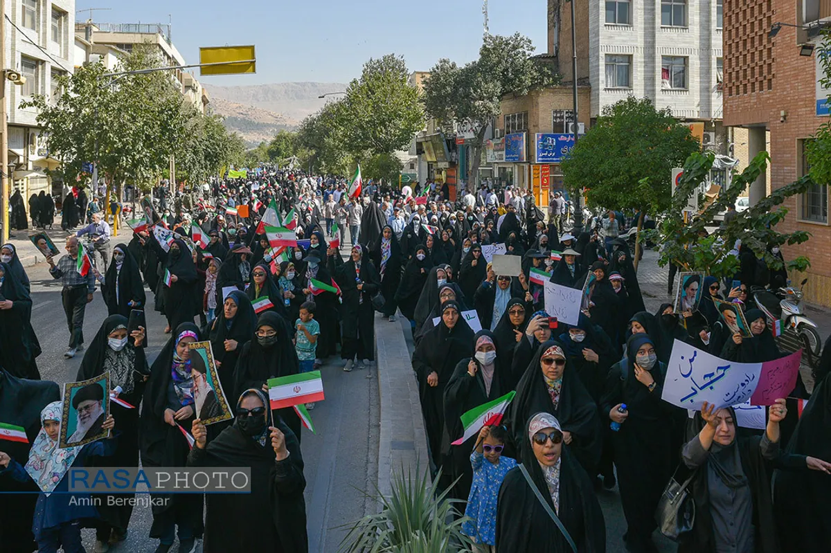 راهپیمایی "بانوان فاطمی" در شیراز