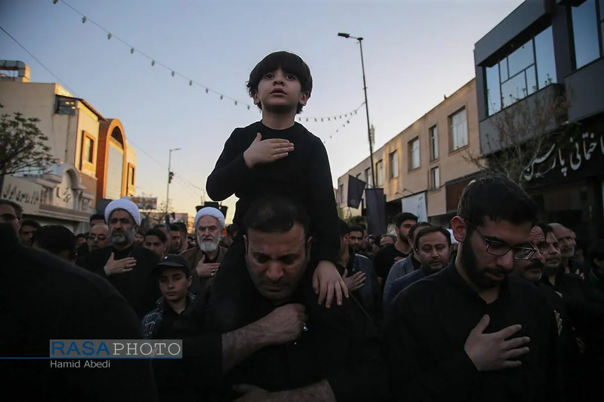 دسته عزاداری روز شهادت حضرت امیر المومنین (علیه&zwnj;السلام) با حضور حضرت آیت الله وحید خراسانی