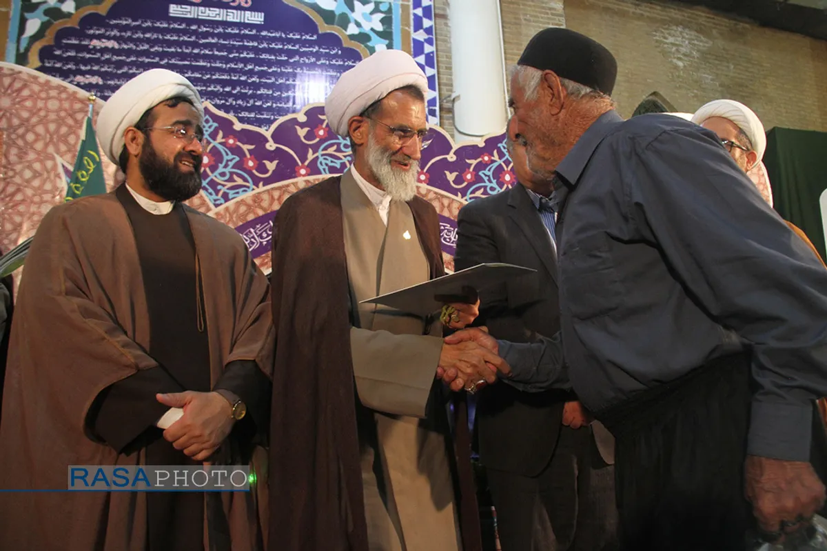 همایش تکریم و بزرگداشت امامزادگان دوخاتون شهرکرد