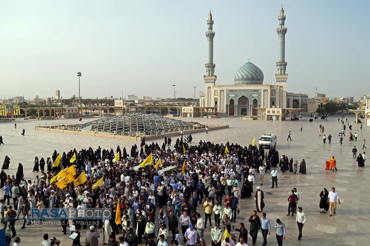 تشییع پیکر مطهر دو شهید مدافع حرم در قم