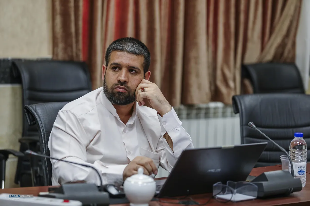 نشست جایگاه دیپلماسی دینی در قدرت نرم جمهوری اسلامی و بررسی مواضع اخیر پاپ