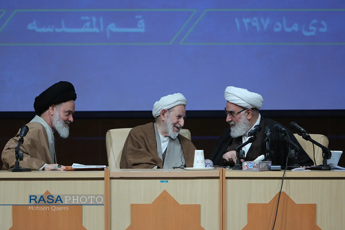 تصاویری از مرحوم آیت الله یزدی