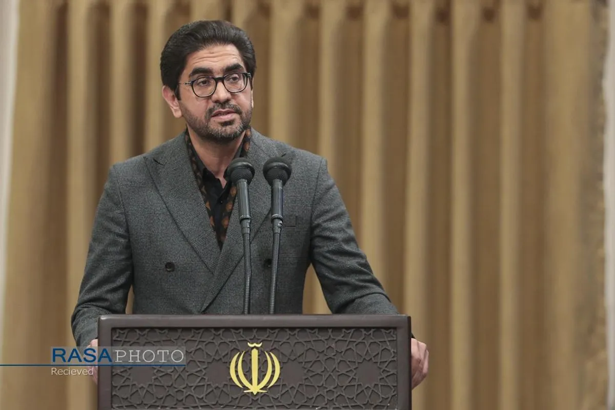 دیدار تولیدکنندگان و فعالان اقتصادی بخش خصوصی با رهبر انقلاب