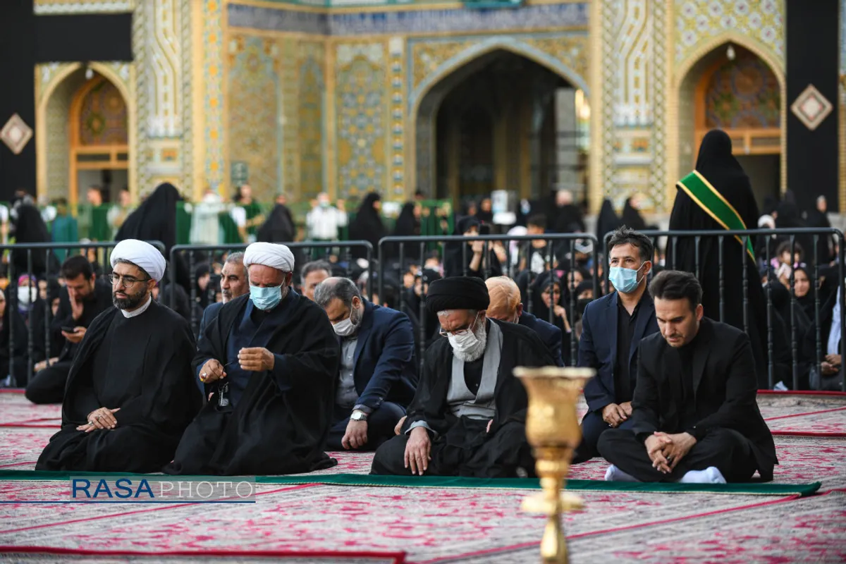 مراسم تعویض پرچم حرم حضرت معصومه (سلام الله علیها) در شب اول محرم ۱۴۴۴