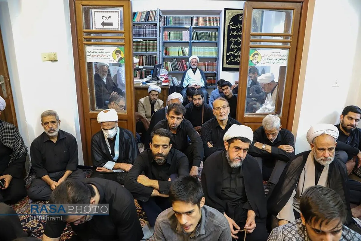 عزاداری روز ۲۸ صفر در بیت تاریخی حضرت امام خمینی (ره)