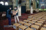 توزیع اقلام حمایتی به خانواده&zwnj;های نیازمند توسط گروه جهادی امام رضایی&zwnj;ها