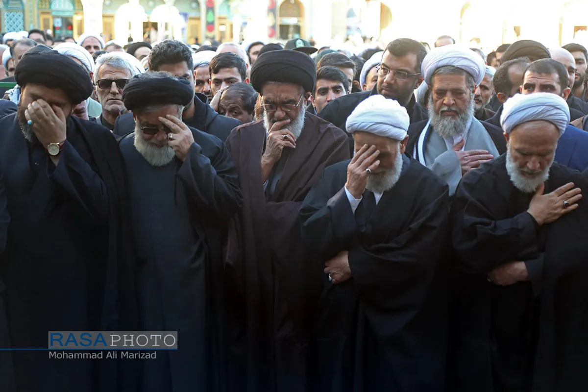 تشییع پیکر آیت الله سید هاشم رسولی محلاتی با حضور علما و روحانیان و مردم انقلابی قم