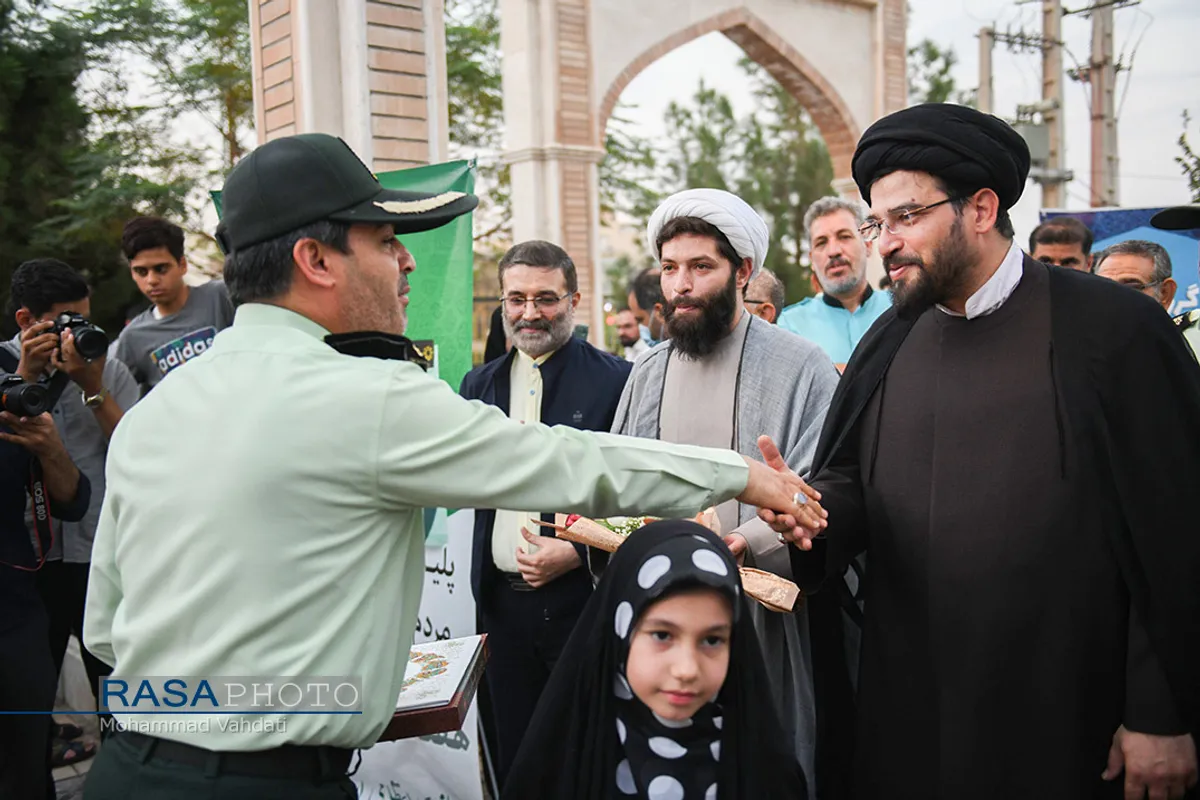 مراسم تقدیر از زحمت&zwnj;کشان نیروی انتظامی در قم