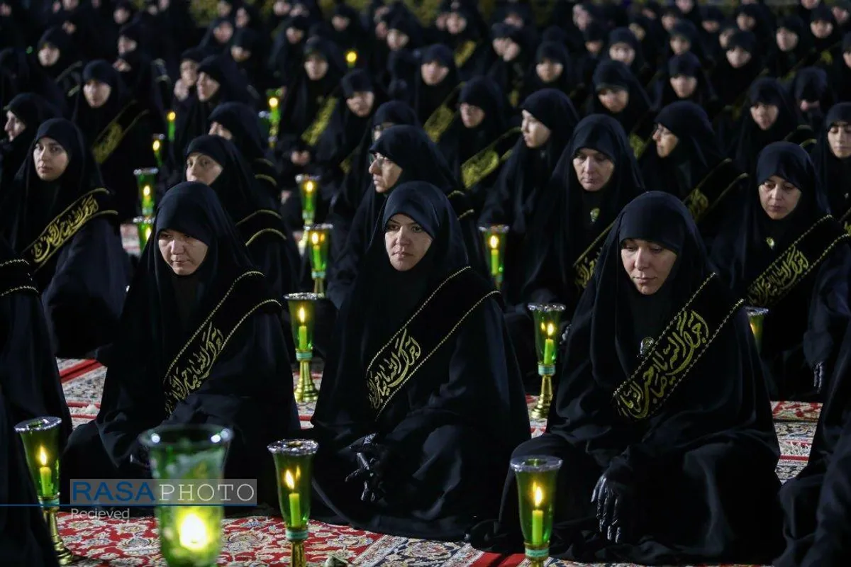 آیین خطبه&zwnj;خوانی شب شهادت امام رضا (ع) در حرم مطهر رضوی