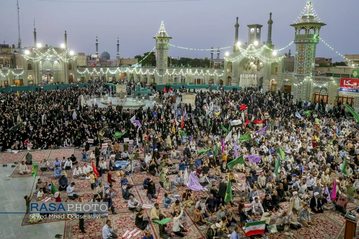 فریاد انتقام خواهی مردم قم در پی شهادت سرداران بزرگ ایران