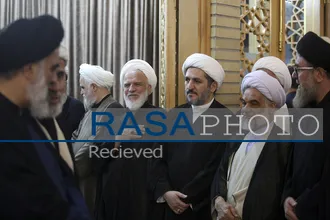 بزرگداشت رهبر شهید از سوی حضرت آیت&zwnj;الله سبحانی در حرم بانوی کرامت
