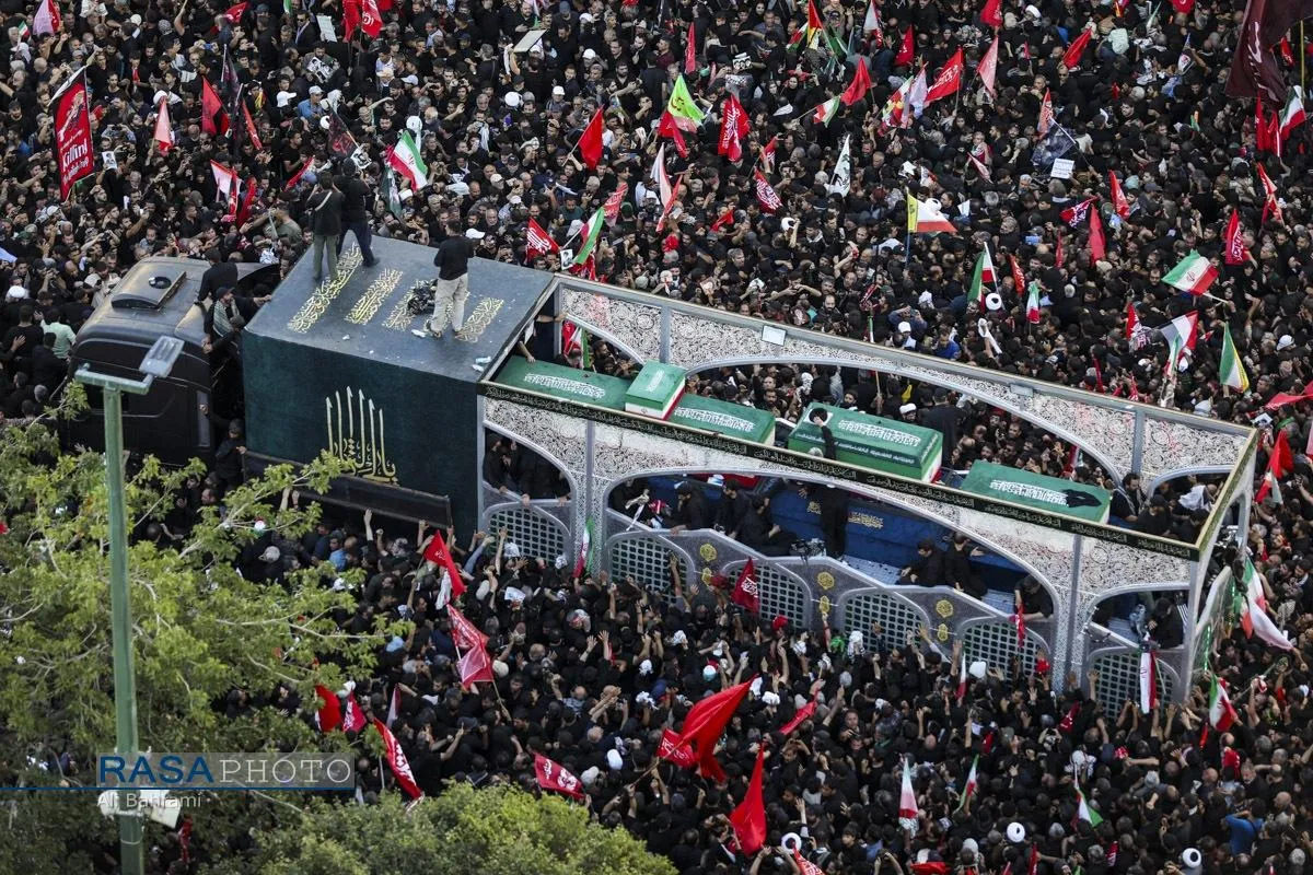 قیام خراسان در تشییع میلیونی رهبر شهید انقلاب اسلامی