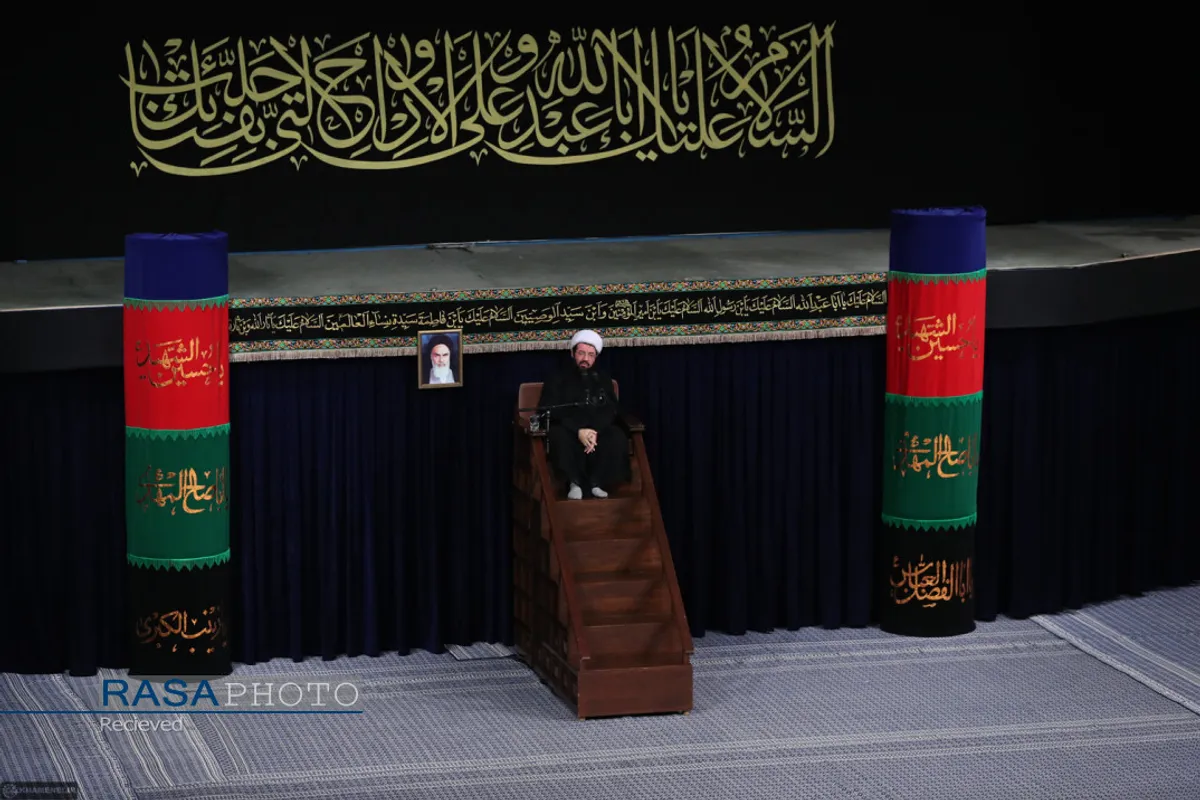 دومین شب مراسم عزاداری حضرت اباعبدالله الحسین (علیه&zwnj;السلام) با حضور مقام معظم رهبری