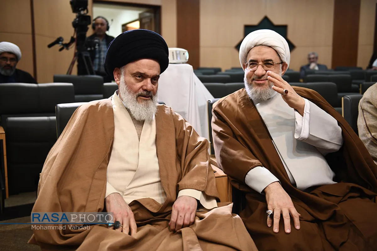 چهارمین همایش کتاب سال حکومت اسلامی
چهارمین همایش کتاب سال حکومت اسلامی