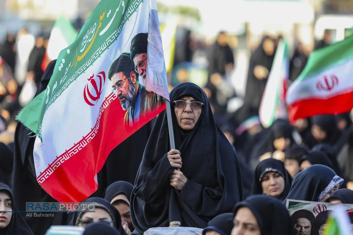 مراسم اربعین سیدالشهدای عصر غیبت شهید حضرت آیت&zwnj;الله العظمی سید علی خامنه&zwnj;ای (قدس سره)