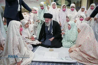 مراسم جشن تکلیف دختران دانش&zwnj;آموز با حضور مقام معظم رهبری