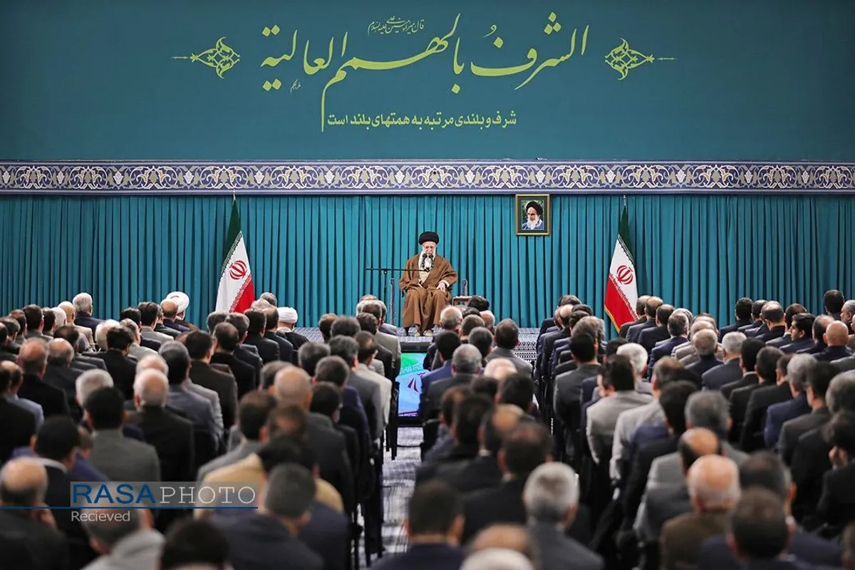 دیدار تولیدکنندگان و فعالان اقتصادی با مقام معظم رهبری